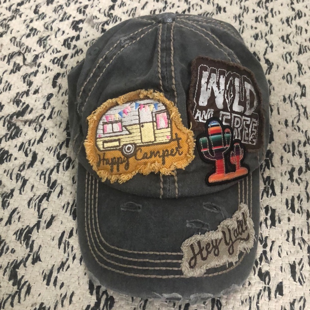 Trucker hat